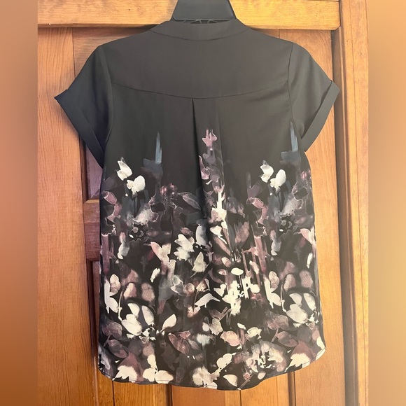 Black Flower Pattern Dress Shirt - Picture 4 of 4